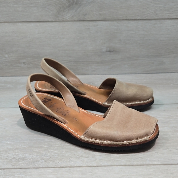 PONS Menorca Women's Tan Slingback Wedge Sandals Shoes Boho Sz 5 - Picture 1 of 13